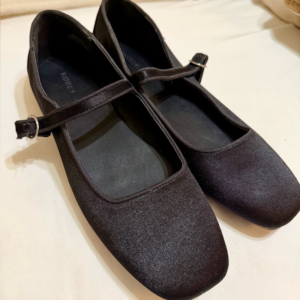Elegant Black Mary Jane Flats